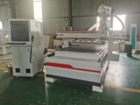 Fresadora CNC MEOKON 1325 de 3 Ejes con Servomotor Único, Cambiador Automático de Herramientas Multifuncional Syntec, Engranaje de 9KW para Procesamiento de Husillos