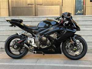 Moto de course Suzuki Gsx750r <span class=keywords><strong>4</strong></span> temps refroidie par eau, freins à disque, démarrage au kick, haute performance pour une vitesse supérieure à 180 km/h - Product Image 4