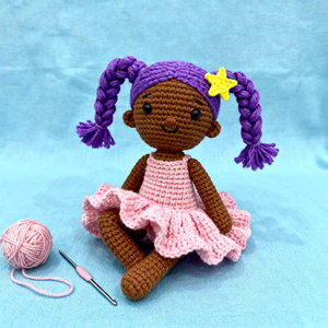 Bambola <span class=keywords><strong>da</strong></span> principessa fatta a mano su misura per la vendita regalo all'uncinetto cartone animato adorabile - Product Image 1