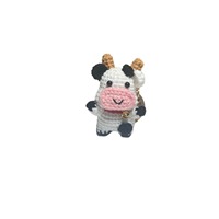 Mignon porte-clés en crochet fait main, vache 3D blanche et noire, idéal comme cadeau ou breloque