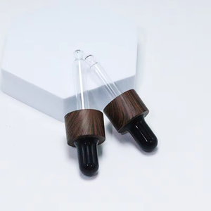 Wholesale Empty Cosmetic Amber Glass Body Oil 15ml 20ml 30ml <b>Dropper</b> <b>Bottle</b> with Bamboo Cap - Product Image 2