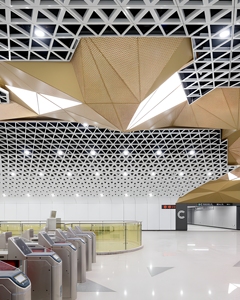 Panneaux de plafond en grille d'aluminium sur mesure pour plafonds métalliques suspendus intérieurs, installation en encastrement - Product Image 6