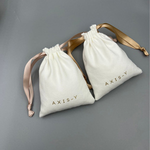 Pochette en velours de haute qualité pour rouge à lèvres, emballage cosmétique, masseur Guasha, sac de rangement pour bijoux, logo personnalisé disponible - Product Image 1