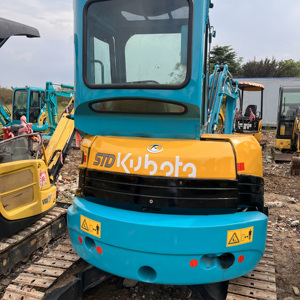 ใช้สำหรับรถขุดตีนตะขาบ135 Kubota สภาพดีเวลาทำงานไม่หนัก3.59ตันมอเตอร์และเครื่องยนต์สำหรับการก่อสร้างและแผ่นดินไหว - Product Image 1