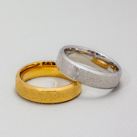 Bague en acier inoxydable givré de 6 mm, double biseau, perle sablée, pour hommes et femmes, vente en gros, nouvelle collection