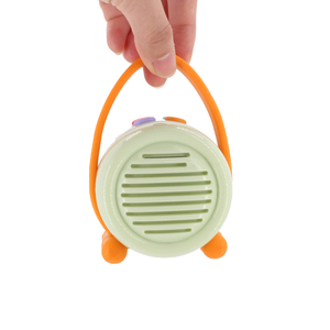 Reproductor de Audio Infantil con Diseño Patentado - Bluetooth 5.0, Compatible con Tarjetas TF, Juguete Seguro para Contar Historias para Niños de 2+ Años - Product Image 4