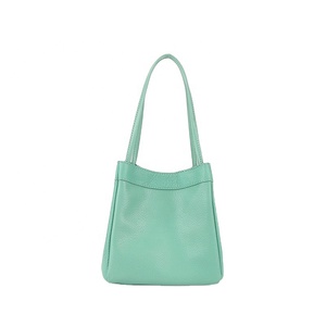 Nouveau décontracté en cuir véritable dames sous les bras sacs à bandoulière mode élégant petits sacs à main carrés pour les femmes - Product Image 1