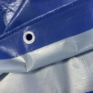 Bâche de protection pour <span class=keywords><strong>camion</strong></span>, imperméable, extérieure, bleue et argentée en PE, pour couvrir les marchandises sur les camions – Conception du fabricant de bâches - Product Image 2