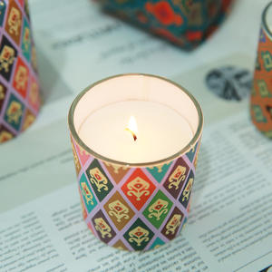 Bougie parfumée <span class=keywords><strong>en</strong></span> cire de <span class=keywords><strong>soja</strong></span> DIY Style <span class=keywords><strong>arabe</strong></span> personnalisé sans fumée Cadeau de Pâques Huile Essentielle Aromathérapie pour la maison Bougie parfumée - Product Image 3