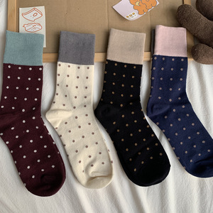 Chaussettes Automne-Hiver pour Femme Style Japonais Vintage à Pois Confortables Haut de Gamme avec Blocs de Couleurs <span class=keywords><strong>et</strong></span> Revers Côtelé Contrastant - Product Image 1