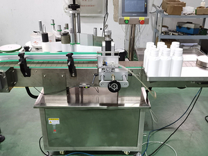 Remplisseur de pompe à engrenages automatique linéaire 2/4/6/8 /12/16 têtes <span class=keywords><strong>Engrais</strong></span> liquide chimique 100-5000 ml Machine de remplissage de bouteilles pour animaux de compagnie - Product Image 5