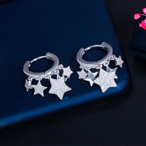 Glitzernde CZ Lucky Star Runde Huggie Creolen mit Charm Women Summer Party Brasilia nischer vergoldeter Schmuck - Product Image 5