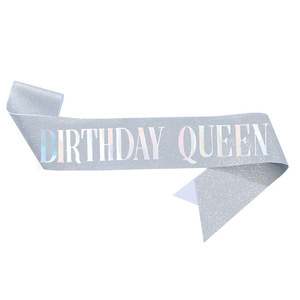 Nouveau modèle de bretelle d'épaule en cordon doré pour fête d'anniversaire - Décoration de gâteau pour la reine des anniversaires - Product Image 6