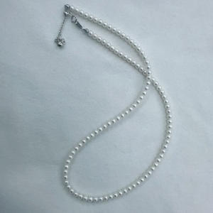 Collier de perles d'eau douce naturelles Zhuji 4-5 mm en argent S925 avec finition Aurora, produit de base sans défaut - Product Image 2