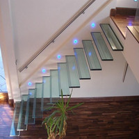 Circulaire en verre escalier flottant en verre bande de roulement en verre trempé laminé