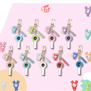 Llavero de moda KPOP TWICE de dibujos animados, colgante de acero inoxidable y acrílico, para fans de LOVELYS MOMO <span class=keywords><strong>Nayeon</strong></span> Tzuyu Chaeyoung Sana Mina, para coche o bolso - Product Image 2