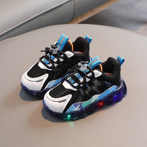 Zapatos Deportivos de Malla Transpirable de Alta Calidad con Luces LED para Niños, Zapatillas Modernas para Niños y Niñas, Estilo Casual para Correr y Caminar - Product Image 2