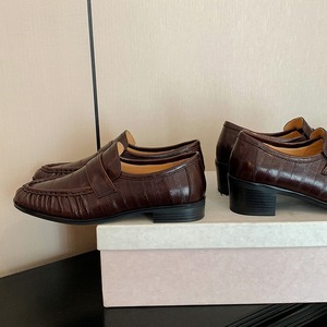 Sheepskin loafers for women small leather <b>shoes</b> for early spring Round toe deep heel single <b>shoes</b> for women - Product Image 4