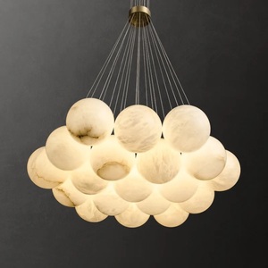 Lustre contemporain en onyx naturel en forme de nuage, design multi-globes en cluster, <span class=keywords><strong>suspension</strong></span> en <span class=keywords><strong>laiton</strong></span> pour salon haut de gamme - Product Image 1