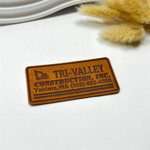 टोपी कपड़ों के बैग के लिए कस्टम सस्ता एम्बेड लेबल - Product Image 6