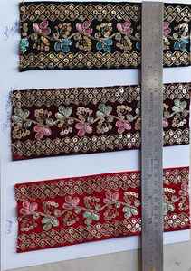 Hand Embroidered Scalloped Lace Trim with Floral Motifs Metallic Thread Work Water Soluble for Garments Dupattas Bags & <b>Shoes</b> - Product Image 4