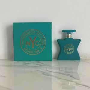 Bond No. 9 Parfums pour Hommes et Femmes - <span class=keywords><strong>Parfum</strong></span> de Luxe de Niche à Longue Durée, Senteur Florale Fruité Boisée - Product Image 2