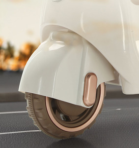 Triciclo Eléctrico de Juguete para Niños de 2 a 6 Años, Control Remoto, Recargable, 3 Ruedas, Plegable, 2 Asientos, Plástico - Product Image 3