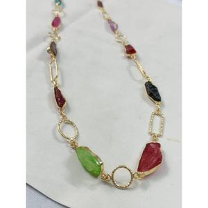 Parure de mariage tendance en laiton avec pierres brutes multiples, collier et boucles d'oreilles pour femme, vente en gros - Product Image 1