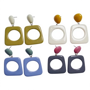 Boucles d'oreilles créoles fantaisie en acrylique tendance, qualité supérieure, bleu, jaune, vert, rose, bijoux unisexes, boucles d'oreilles pendantes - Product Image 3