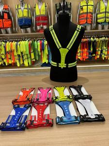 <span class=keywords><strong>Gilet</strong></span> <span class=keywords><strong>réfléchissant</strong></span> pour vélo et <span class=keywords><strong>trottinette</strong></span> électrique, <span class=keywords><strong>gilet</strong></span> de sécurité LED, <span class=keywords><strong>gilet</strong></span> de sécurité <span class=keywords><strong>réfléchissant</strong></span> avec lumières - Product Image 6