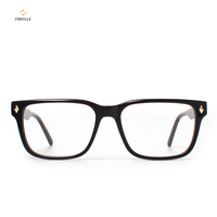 Lunettes optiques élégantes, monture légère à bordure complète, verres transparents anti-rayures, plaquettes de nez confortables, correction de la vision quotidienne