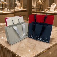 Sac shopping en papier bleu marine personnalisé avec logo estampé à chaud argenté, poignée en ruban, pour cosmétiques, vêtements, emballage cadeau, bijoux