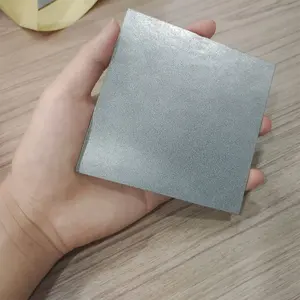 Capa de difusión de celda electrolítica PEM fieltro de titanio 0,25mm de espesor 40-45% porosidad fieltro de fibra de titanio fieltro sinterizado de titanio