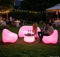 Wasserdichtes Modernes Mehrfarbiges LED-Sofa-Set mit Fernbedienung IP54-Zertifiziert Feiertagsdekoration Weihnachten Halloween Outdoor Küche