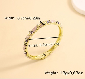Factory Wholesale Fashionable Ancient Blue White Women's Enamel Bangle Zinc Alloy Flower Design Christian Style Diamond Accents - Product Image 6