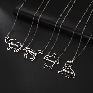 Nouveau Collier Personnalisé avec Pendentif Prénom en Acier Inoxydable Plaqué Or, Bijou Lettre Personnalisée, Design Animal Chien, Pendentif Mots Creux - Product Image 5