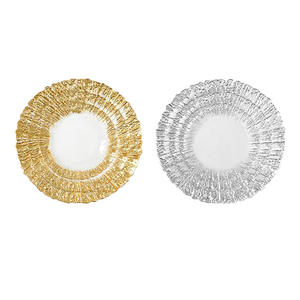 Assiettes <span class=keywords><strong>de</strong></span> service <span class=keywords><strong>de</strong></span> luxe créatives en gros, bord doré, cristal, vaisselle <span class=keywords><strong>de</strong></span> traiteur, style texture écorce, assiettes <span class=keywords><strong>de</strong></span> <span class=keywords><strong>cuisine</strong></span> - Product Image 1
