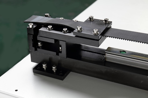 Machine de découpe et de gravure laser CO2 Senbai 80W pour acrylique, bois, verre, cristal, plastique - Système CNC refroidi à l'eau - Product Image 3