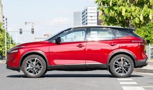 2023 y 2025 <span class=keywords><strong>Nissan</strong></span> <span class=keywords><strong>Qashqai</strong></span> Venta caliente Gran espacio SUV Rendimiento de alto costo Versión de combustible 2.0L 1,3 T - Product Image 3