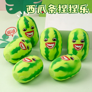 Hongxiaoer Jouet de décompression sonore en forme de pastèque, populaire sur les réseaux sociaux, figurine de fruit créative, petite figurine décorative, vente en gros directe usine - Product Image 1