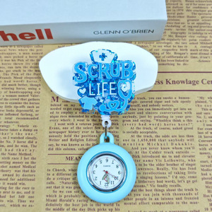 Reloj de Bolsillo con Broche y Cubierta de Silicona, Regalo de Navidad para Enfermeras, Estudiantes de Medicina y Doctores - Product Image 5