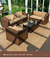 Ensemble trois pièces de canapé et chaise d'extérieur en rotin tressé, style minimaliste moderne, pour balcon et jardin