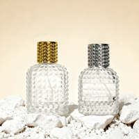 Offre Spéciale – Flacons de Parfum Vides Facettés en Verre Gaufré, Rechargeables, avec Emballage Personnalisable et Autocollants Logo Disponibles