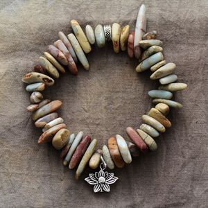 <span class=keywords><strong>Lotus</strong></span> Jewelry's Luxury Jasper Irregular Beads Yoga Healing para <span class=keywords><strong>pulsera</strong></span> para hombres New Elastic Religious Style Flower Wholesale - Product Image 1