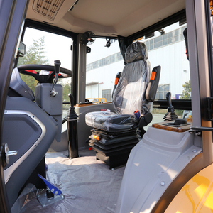 รถแบคโฮล้อเดอร์คุณภาพสูง ขับเคลื่อน 4 ล้อ ดีไซน์กะทัดรัด พร้อมถังน้ำมันขนาดใหญ่ ควบคุมการทำงานได้อย่างราบรื่น เหมาะสำหรับงานวิศวกรรมเทศบาล - Product Image 6