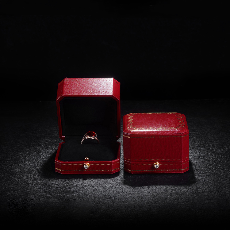 Ring Box