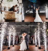 Fontaine à étincelles froides DMX en poudre de titane électrique, machine à étincelles pyrotechniques pour fêtes et mariages