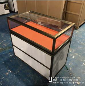 Solution clé en main personnalisée pour l'affichage de bijoux LED avec un design moderne, du concept 3D à l'installation mondiale, ODM pour les magasins phares - Product Image 5