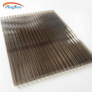 Panneau <span class=keywords><strong>alvéolaire</strong></span> en <span class=keywords><strong>polycarbonate</strong></span> résistant au feu, durable, à haute transmission lumineuse, protection UV, transparent, pour entrepôt - Product Image 5