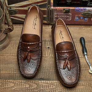 Chaussures décontractées pour hommes, style anglais, en satin à franges, à enfiler, en caoutchouc, nouvelle collection été-automne 2026 - Product Image 3